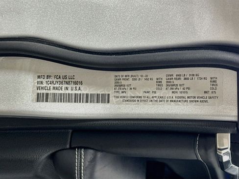 Used 2022 Jeep Grand Cherokee Overland image 32