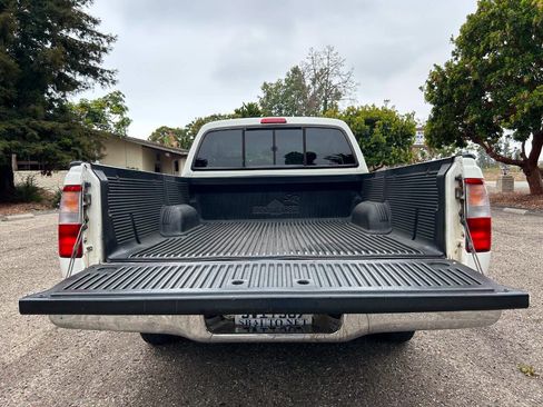 Used 1998 Toyota T100 SR5 RWD image 18