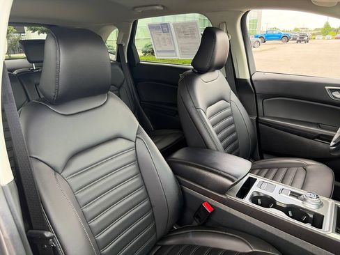 Used 2024 Ford Edge SEL w/ Convenience Package AWD/4WD image 12