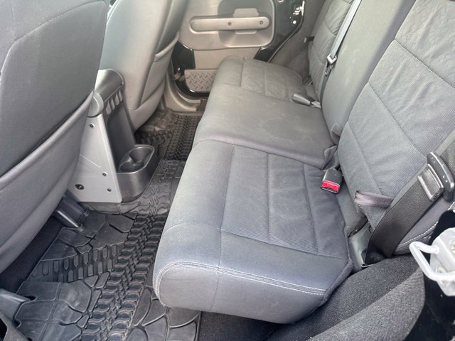 Used 2010 Jeep Wrangler Unlimited Sport AWD/4WD image 11