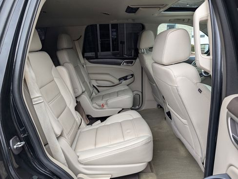 Used 2018 GMC Yukon Denali w/ Denali Ultimate Package image 25