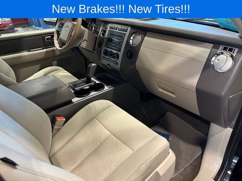 Used 2011 Ford Expedition EL XLT AWD/4WD image 30