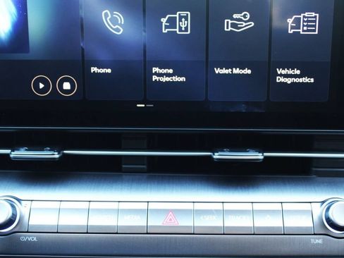 Used 2025 Hyundai Kona SEL FWD image 18