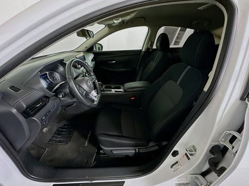 Used 2024 Nissan Sentra SV w/ All-Weather Package image 13