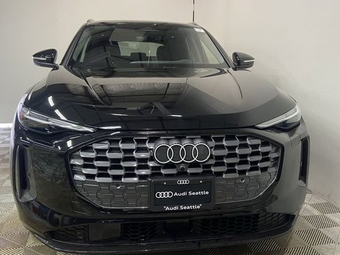 New 2025 Audi Q5 Prestige image 2