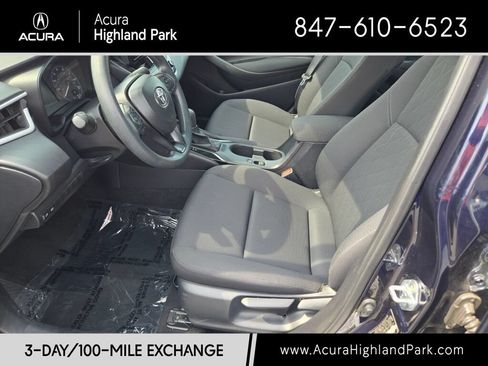 Used 2025 Toyota Corolla LE FWD image 17