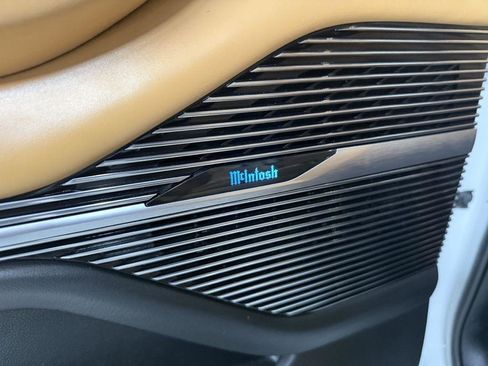 Used 2022 Jeep Grand Wagoneer Series III w/ Rear Seat Video Group 1 image 27