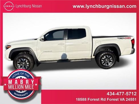 Used 2019 Toyota Tacoma TRD Off-Road image 1