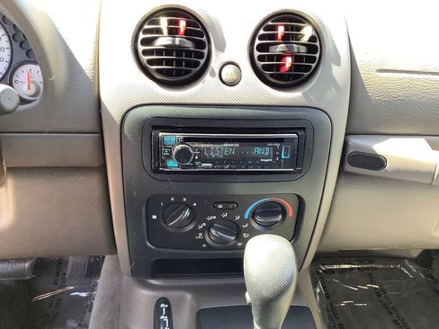 Used 2004 Jeep Liberty Sport w/ PWR Convenience Group AWD/4WD image 34