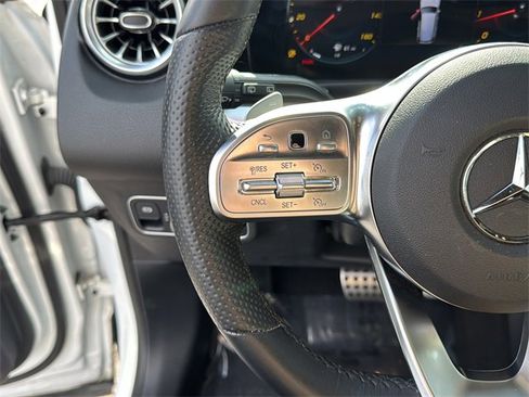 Certified 2023 Mercedes-Benz GLB 250 image 15