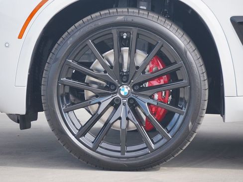 New 2026 BMW X5 xDrive40i w/ M Sport Package image 5