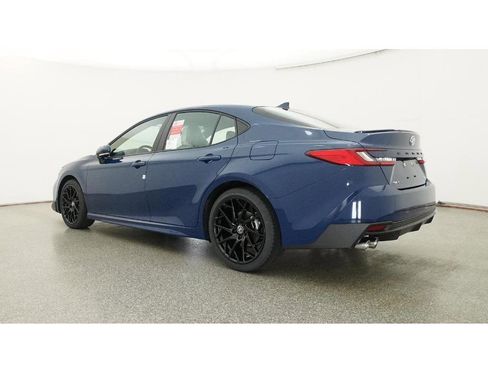 New 2026 Toyota Camry SE FWD image 21