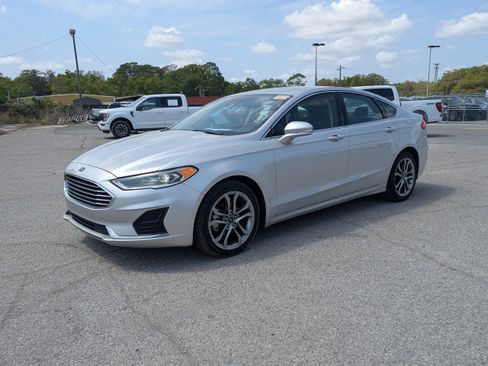 Used 2019 Ford Fusion SEL FWD image 7