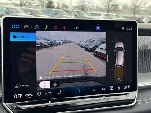 New 2026 Volkswagen Tiguan SE AWD/4WD image 14