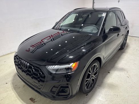 Used 2024 Audi SQ5 Prestige image 9