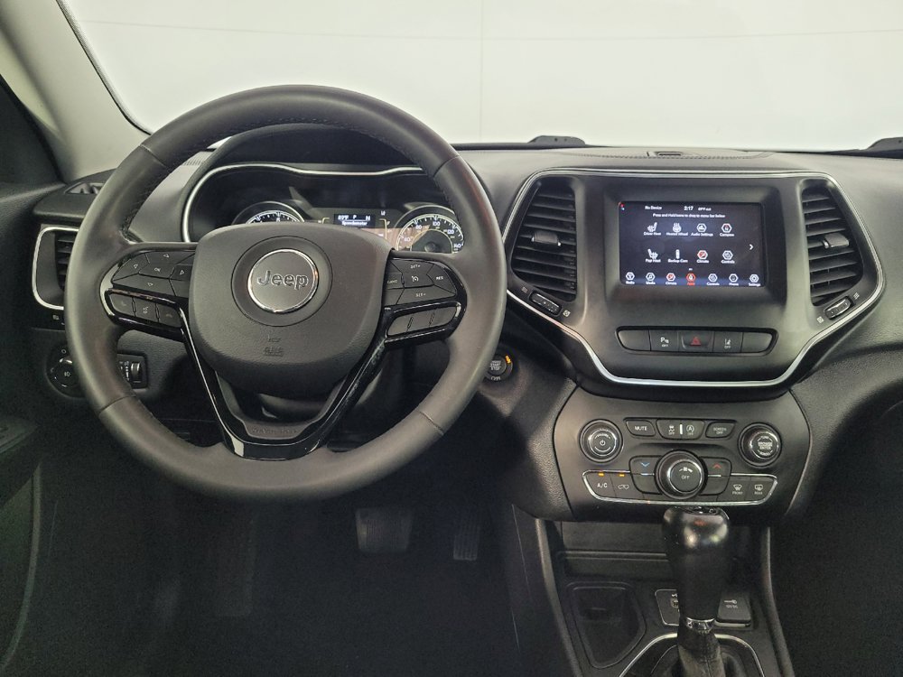 Used 2021 Jeep Cherokee Latitude Plus FWD image 22