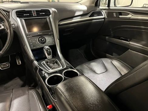 Used 2013 Ford Fusion Titanium w/ Titanium Driver Assist Pkg image 19