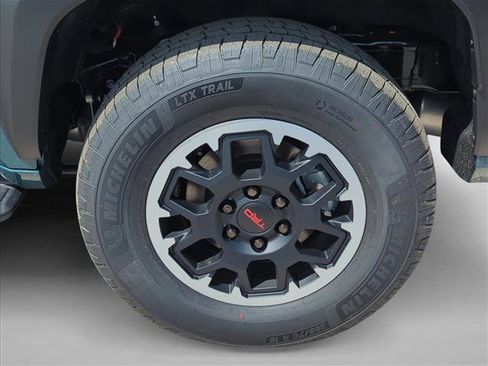 New 2026 Toyota 4Runner TRD Off-Road Premium AWD/4WD image 9