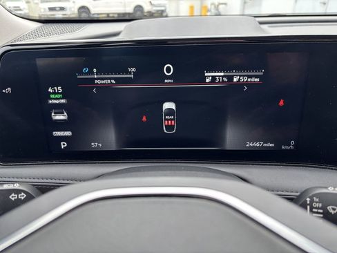 Used 2024 Nissan Ariya AWD image 17