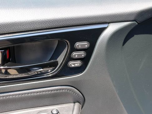 Used 2024 Honda Odyssey Elite image 5