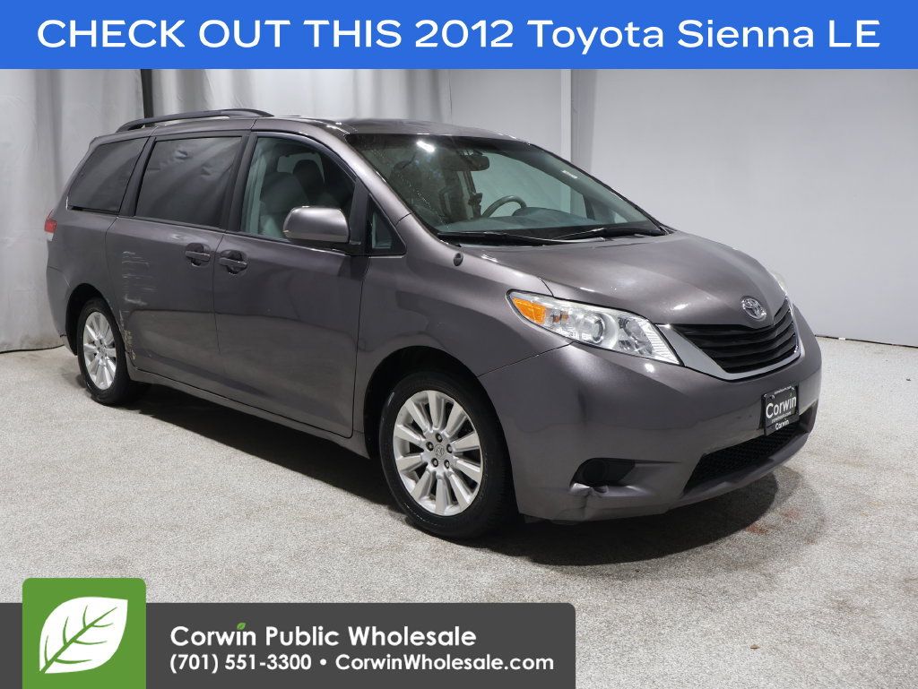 Used 2012 Toyota Sienna LE w/ Towing Pkg AWD/4WD image 1