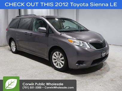 Used 2012 Toyota Sienna LE w/ Towing Pkg