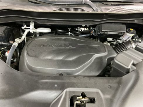 Used 2025 Honda Passport TrailSport image 33