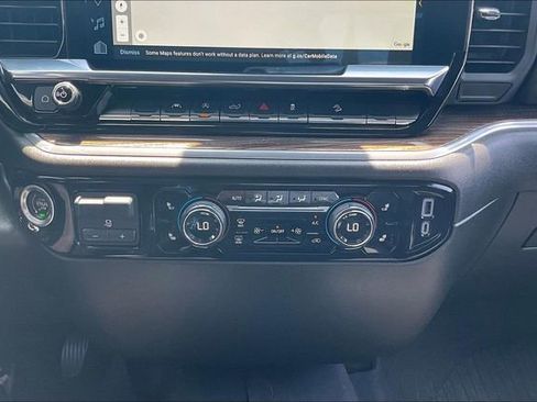 Used 2023 Chevrolet Silverado 1500 RST AWD/4WD image 16