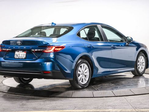 Used 2026 Toyota Camry LE FWD image 4