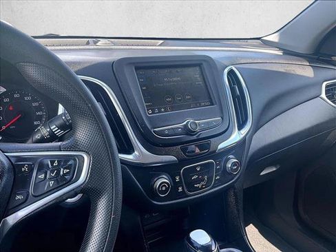 Used 2019 Chevrolet Equinox LT FWD image 8