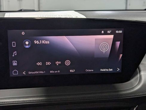 Certified 2024 Buick Encore GX Sport Touring AWD/4WD image 24