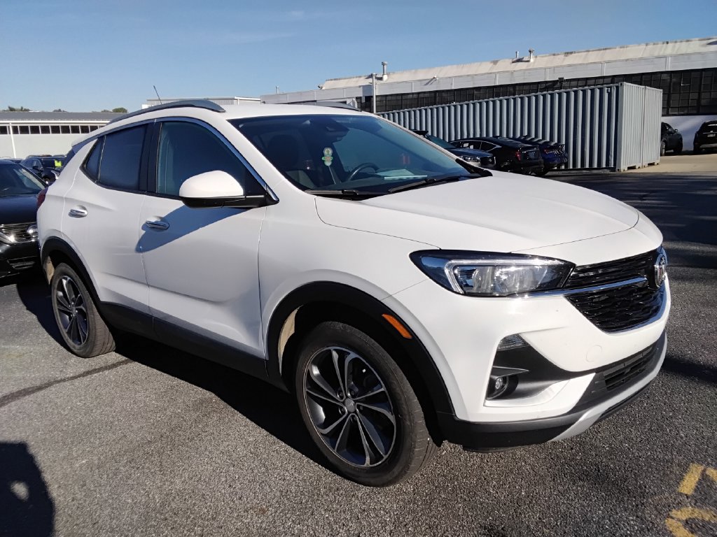 Used 2023 Buick Encore GX Select w/ Safety Package II AWD/4WD image 12