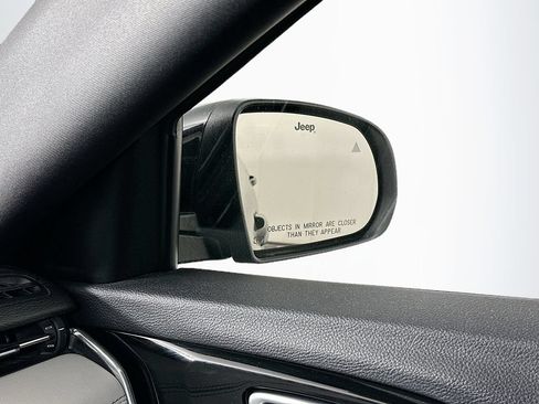 Certified 2023 Jeep Compass Limited AWD/4WD image 27