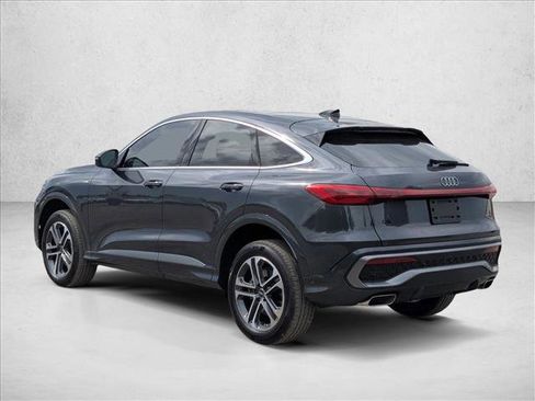 Used 2025 Audi Q5 Premium Plus AWD/4WD image 7