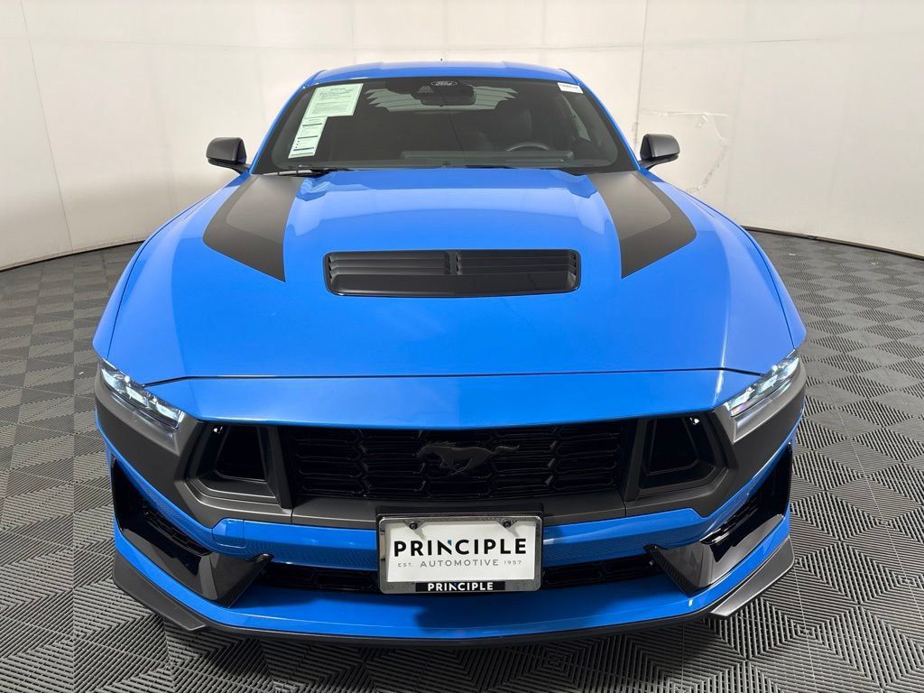 Used 2026 Ford Mustang Dark Horse RWD image 3