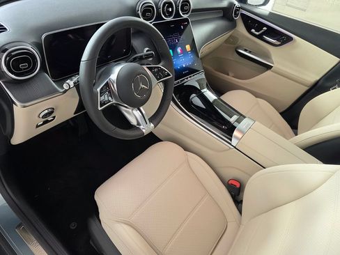 New 2027 Mercedes-Benz GLC 300 image 7