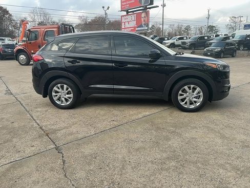 Used 2019 Hyundai Tucson Value w/ Cargo Package image 4