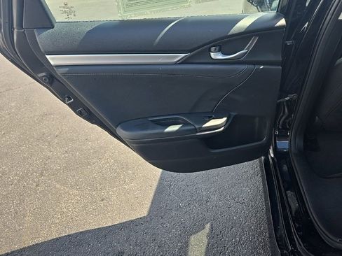 Used 2016 Honda Civic EX-L image 22