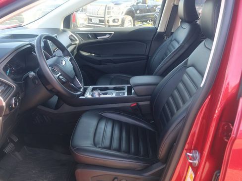 Certified 2024 Ford Edge SEL w/ Convenience Package AWD/4WD image 30