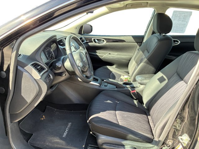Used 2019 Nissan Sentra SV w/ Special Edition Package FWD image 11