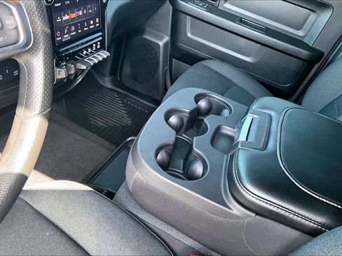 Used 2026 RAM 3500 Tradesman AWD/4WD image 17