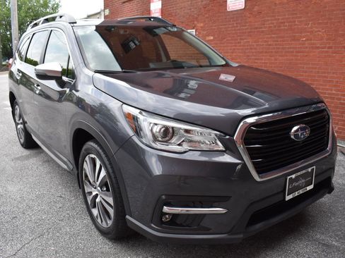 Used 2019 Subaru Ascent Touring AWD/4WD image 10