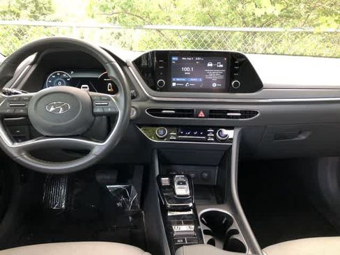 Used 2020 Hyundai Sonata SEL w/ Convenience + Sunroof Package FWD image 11