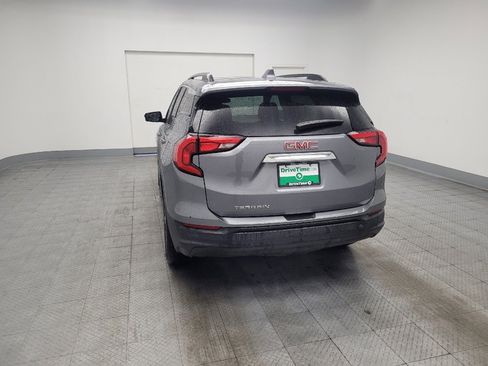 Used 2020 GMC Terrain SLE w/ Driver Convenience Package FWD image 6