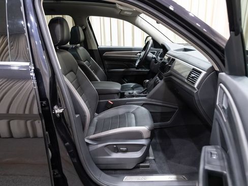 Used 2021 Volkswagen Atlas SEL Premium AWD/4WD image 11