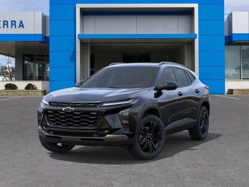 New 2026 Chevrolet Trax ACTIV w/ Sunroof Package FWD image 6