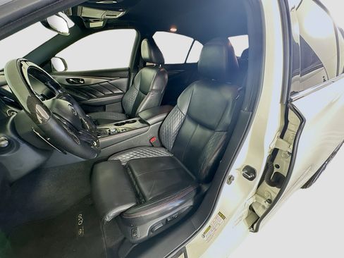 Used 2018 INFINITI Q50 Red Sport 400 w/ Cargo Package (L95) RWD image 13