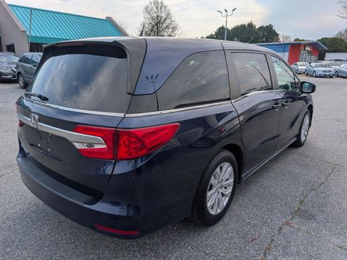 Used 2018 Honda Odyssey LX image 8