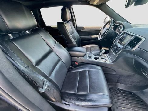Used 2018 Jeep Grand Cherokee Limited w/ Luxury Group II AWD/4WD image 36