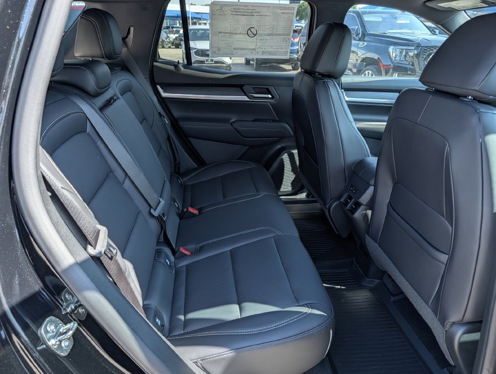 New 2027 GMC Terrain Elevation w/ Elevation Premium Package FWD image 28